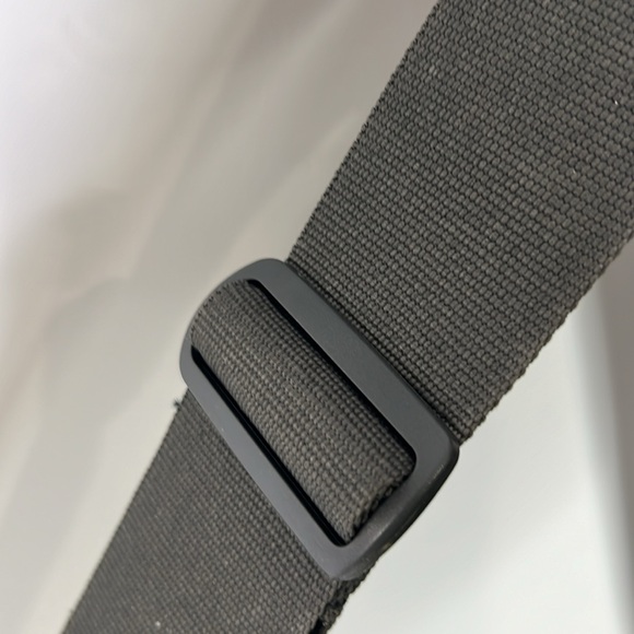 KEEN NWT MORTON MESSENGER BAG HYBRID LIFE U-BLACK - Picture 6 of 15